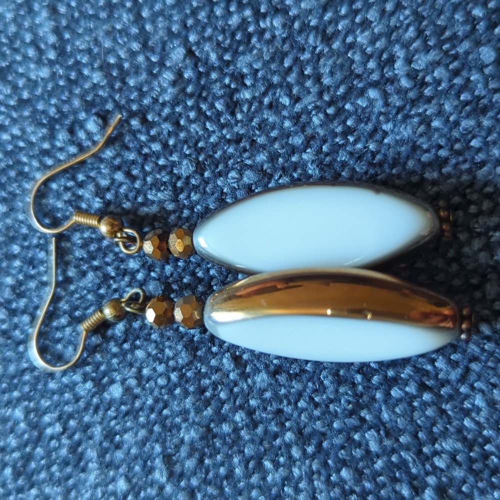 Vintage Earrings White Milk Glass & Gold